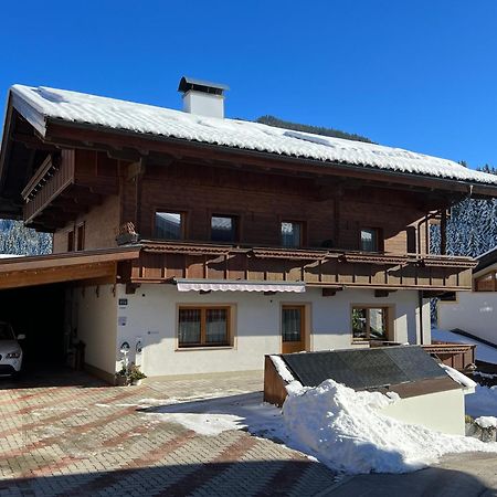Ferienwohnungen Unterfeld Алпбах Екстериор снимка